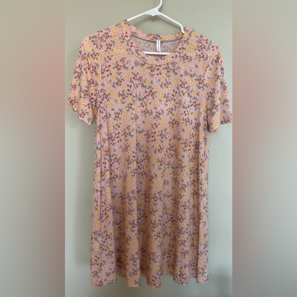 BCBG Shift Dress Pink Floral